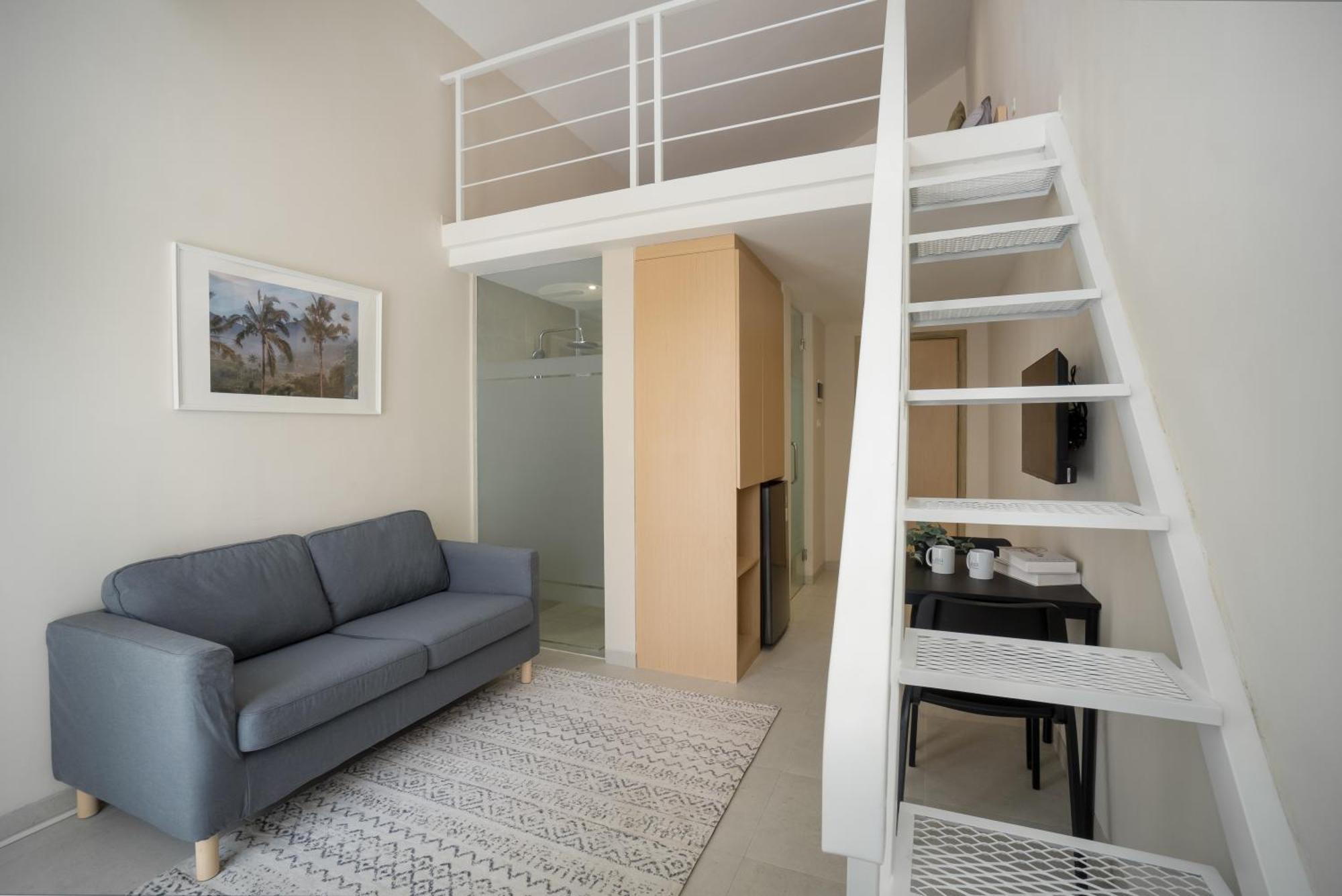 Bali Bustle Sunset Coliving And Coworking Space Legian Εξωτερικό φωτογραφία